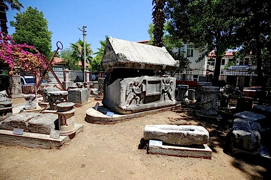 Fethiye Müzesi'nde tarihe dokunun
