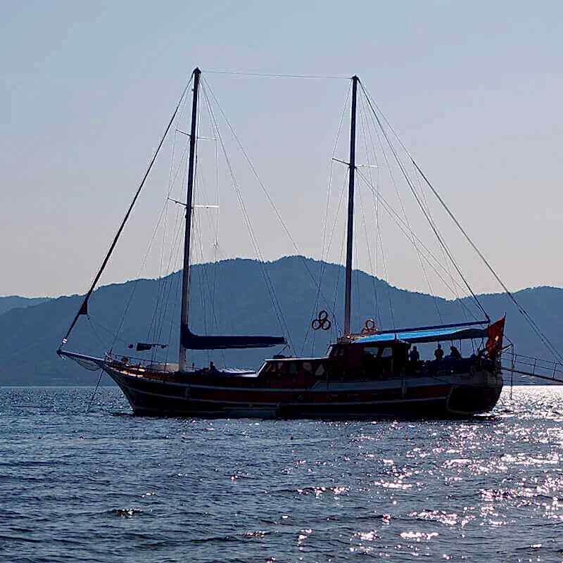 Mavi Yolculuk Nedir? Neden Bu Kadar Ünlü?